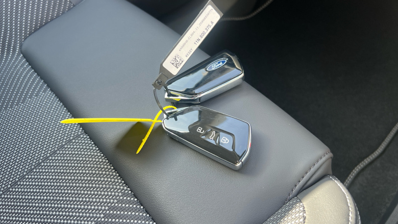 Ford Explorer 210kW Select 77kWh 5dr Auto Electric Estate